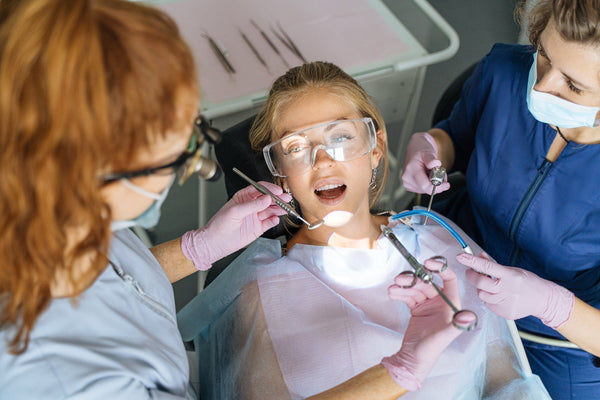 Smile White dentist